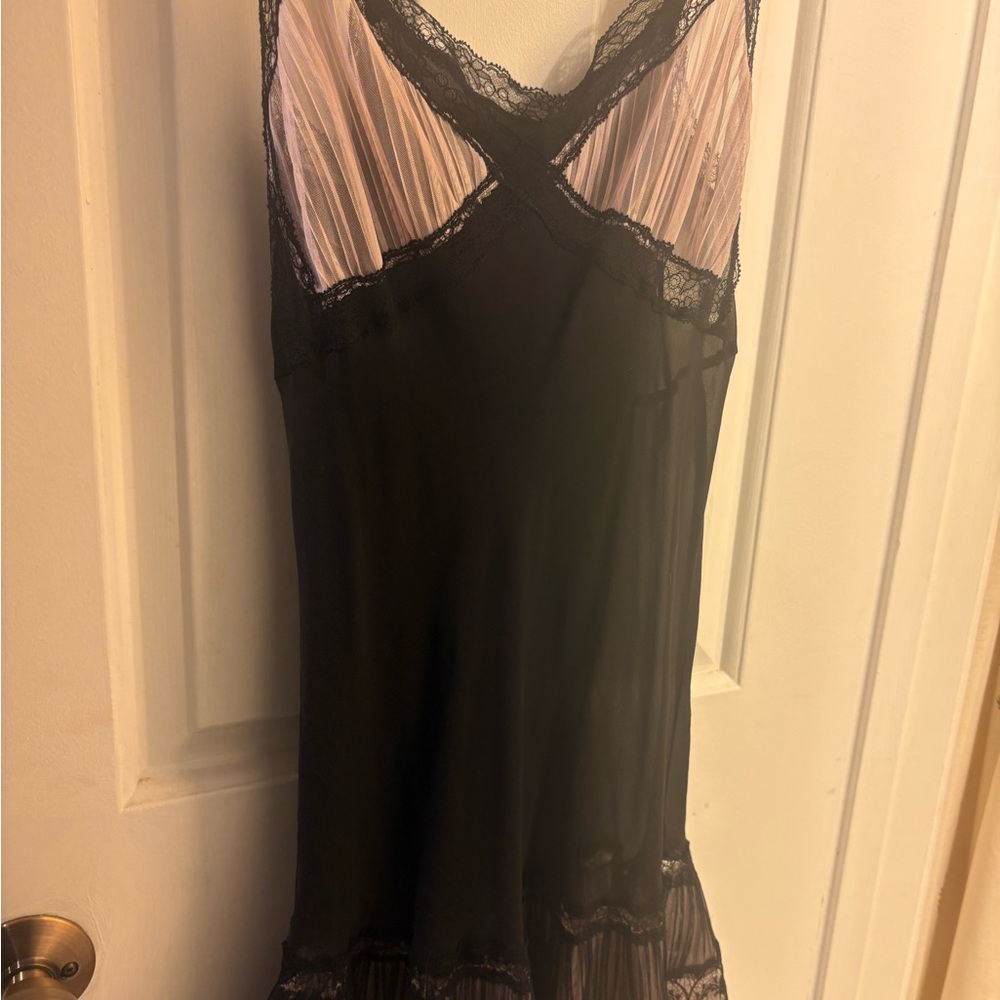 Agent Provocateur fifi Black and Pink Lace Chemise